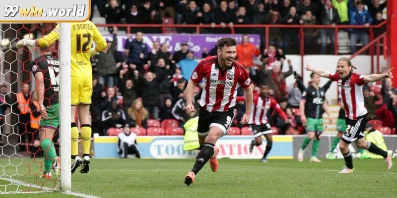 Kèo Hòa Ngoại Trừ 99win Bí Quyết Chiến Lược Bóng Đá Thông Minh 2 Đánh giá phong độ sân nhà và sân khách kèo hòa ngoại trừ.